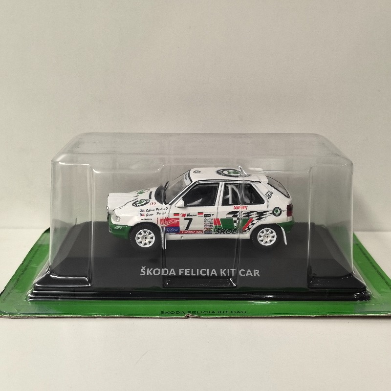 Model Kit Car - Diecast IXO 1:43 Scale SKODA FELICIA