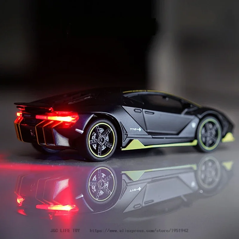 1:32 LP770 750 Alloy Sports Ca - огляд і ціна Model Kit Lamborghini