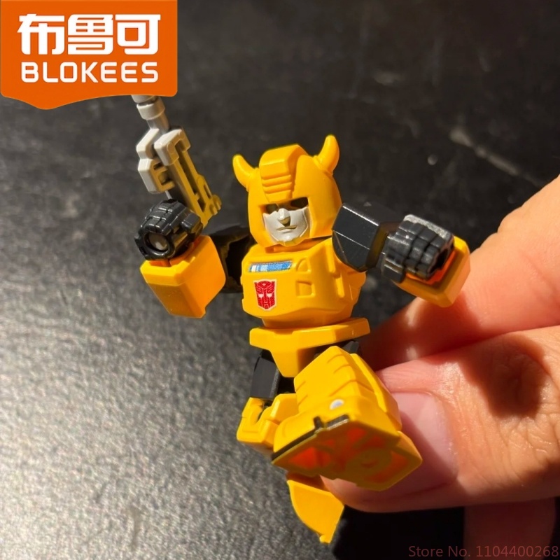 Blokees Transformers Defender  - огляд і ціна Model Kit Optimus