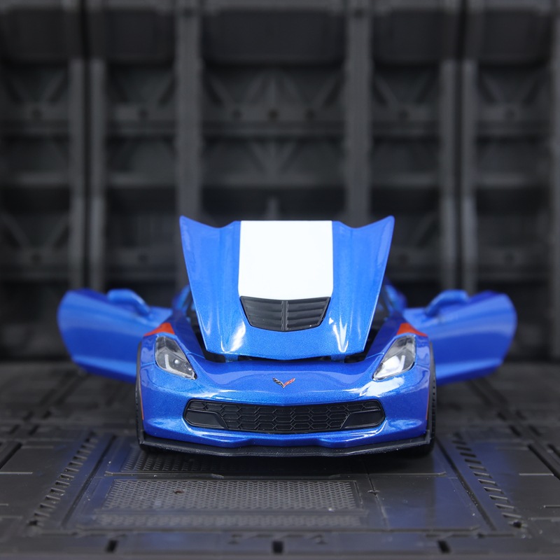 Maisto 1：24 Corvette Diecast M - огляд і ціна Model Kit Lamborghini
