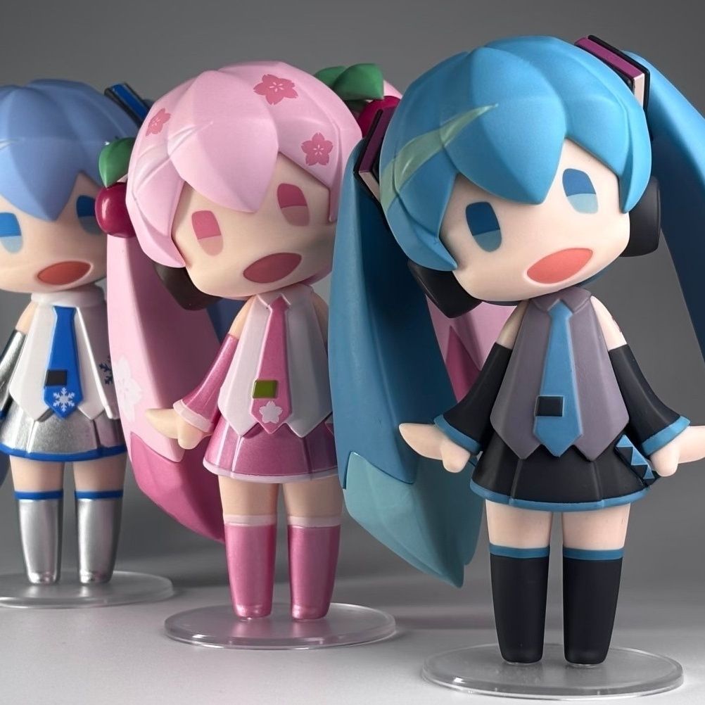 Miku Anime Figure & Building B - огляд і ціна Model Kit Car