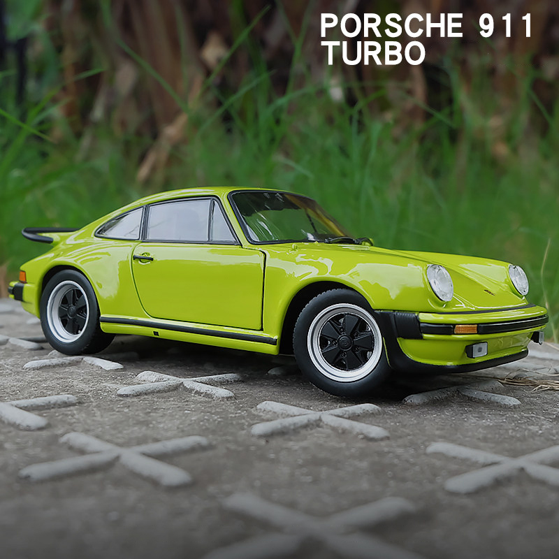 WELLY 1:24 Porsche 911 Turbo 3 - огляд і ціна Model Kit Lamborghini